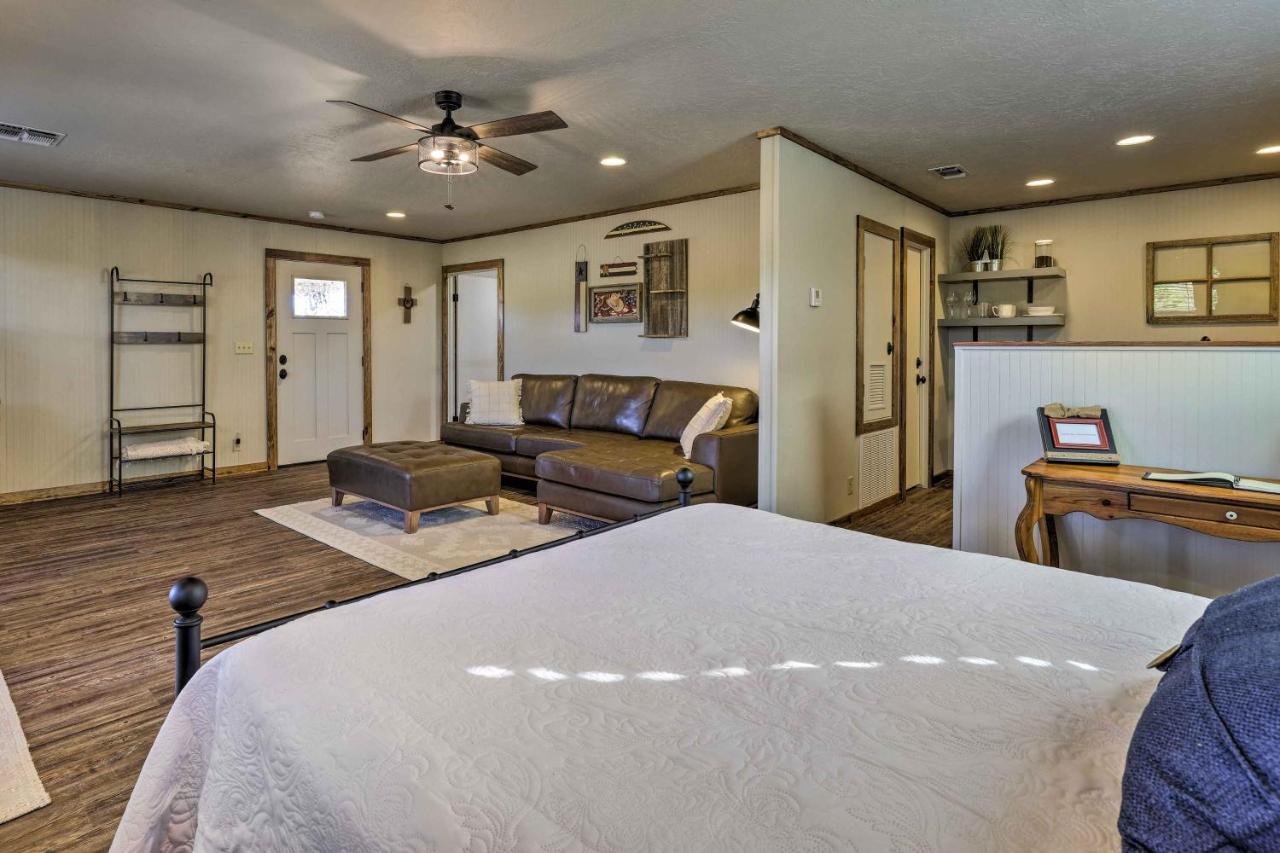 Cozy Fredericksburg Studio Near Wineries! Εξωτερικό φωτογραφία