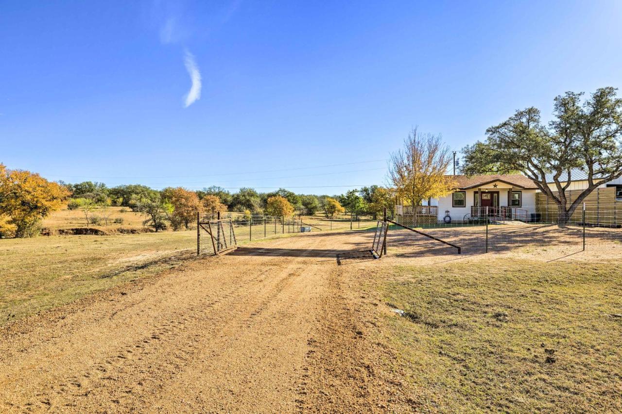 Cozy Fredericksburg Studio Near Wineries! Εξωτερικό φωτογραφία